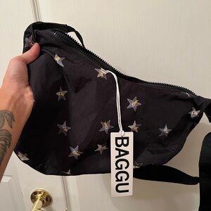 NWT Baggu medium crescent stars